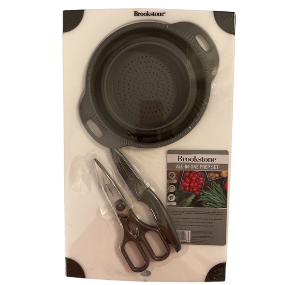 Brookstone All in one-4 Piece Food PREP Set  NEW! - Picture 3 of 9
